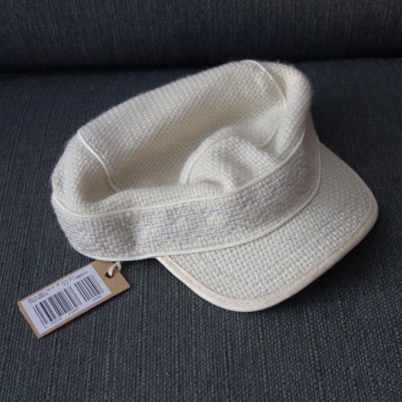 Diesel Lydissy Berreto Hat Size 11 - Picture 1 of 15